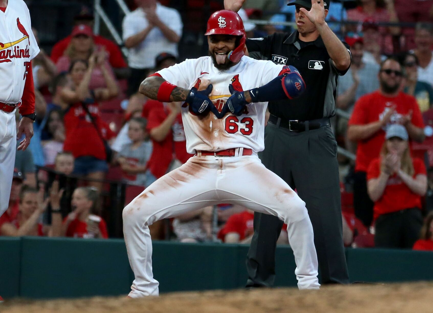Game 2 of St. Louis Cardinals and Miami Marlins series